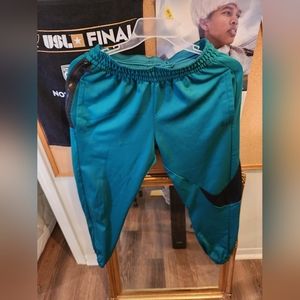 Nike Therma Basketball Jogger